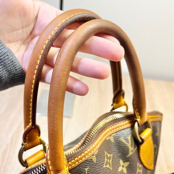 Louis Vuitton Monogram Lockit Bag - Picture 7 of 12
